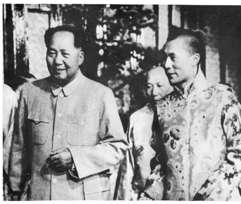 le 14ème dalaï-lama rencontre Mao en 1955 (photo du Net)