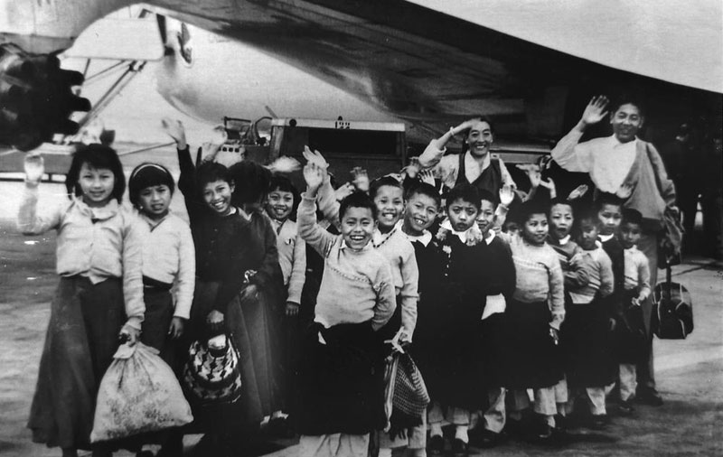19 octobre 1962, 20 enfants tibétains ont atterri à Orly sans leurs parents