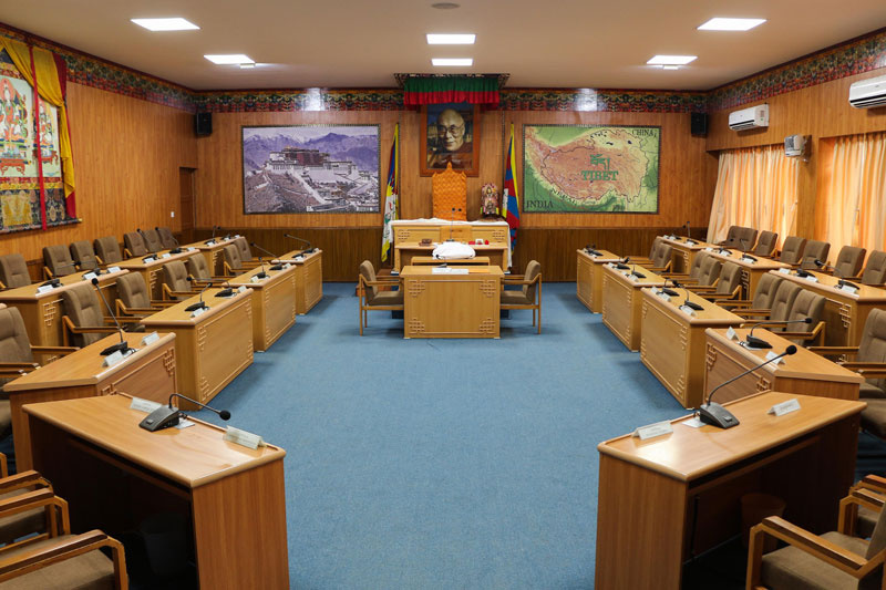 Parlement tibétain en exil a adopté la Charte des Tibétains en exil le 14 juin 1991