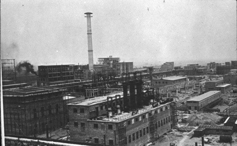 L’usine de l’I.G. Farben près d’Auschwitz, en 1941. (Source : Archives fédérales allemandes, Image 146-2007-0057/ Wikimedia Commons)