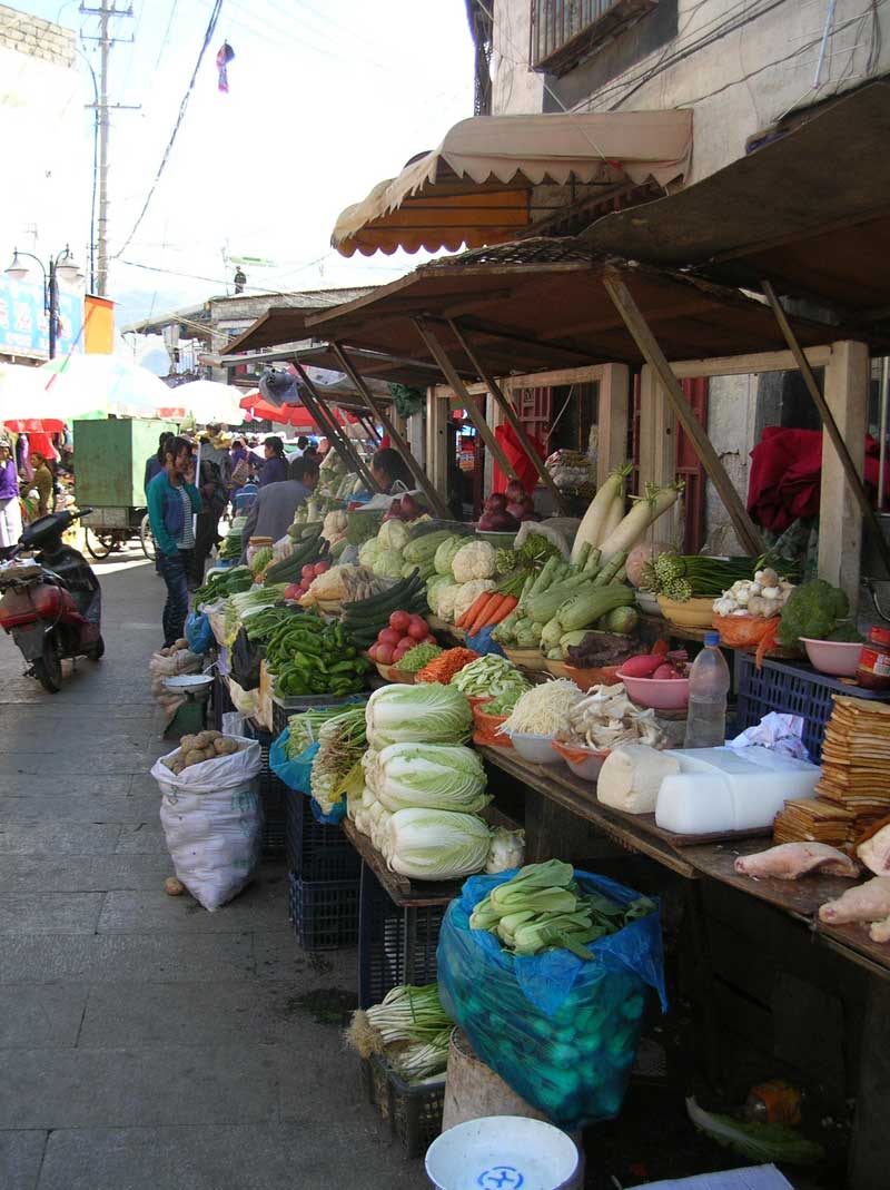Sur un marché de Lhassa (JPD 2009)