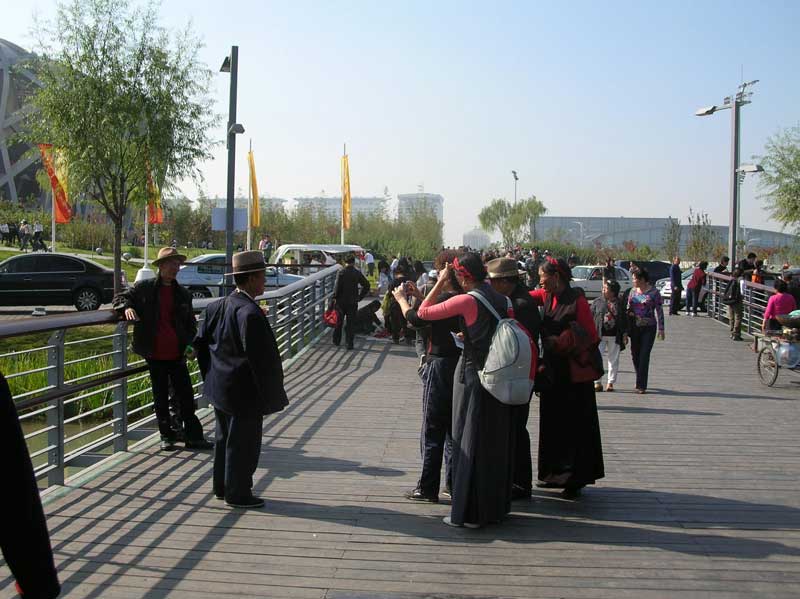 ...et il y aussi des touristes tibétains à Pékin (photo JPDes. 2008)